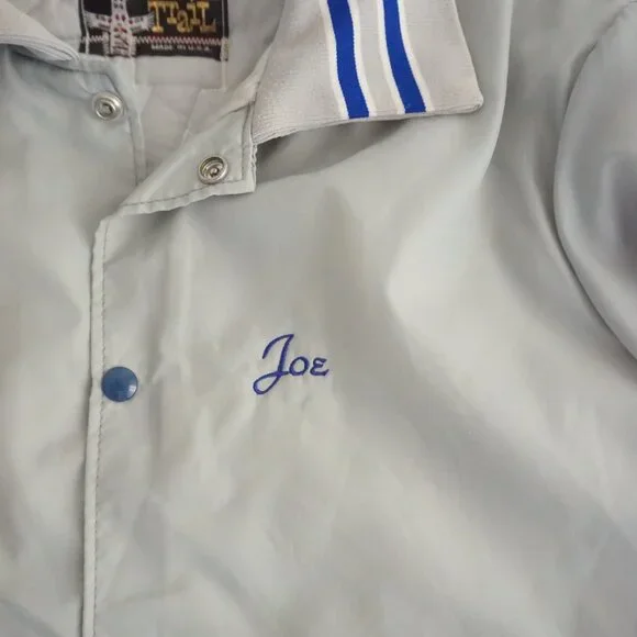 Vintage North Tail Grey Blue MVP Sports Patch Varsity Snap Jacket Large - Picture 8 of 16